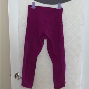 Lululemon mesh crop pants